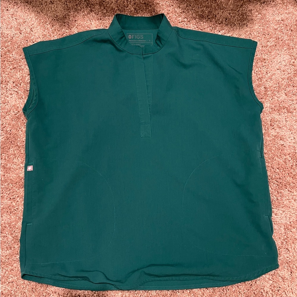 FIGS Oversized Scrub Top